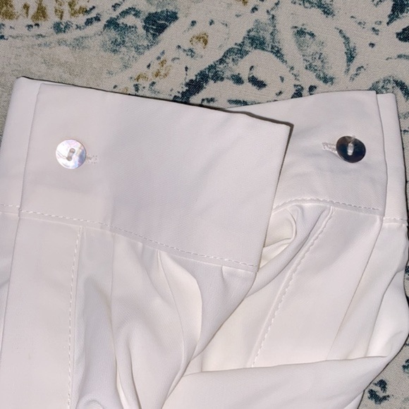 Jodifl white top size medium oversized - Picture 5 of 7
